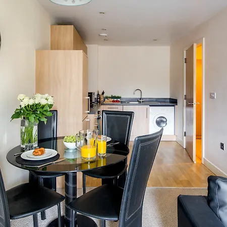 Diamond - Cutlass Court Apartment